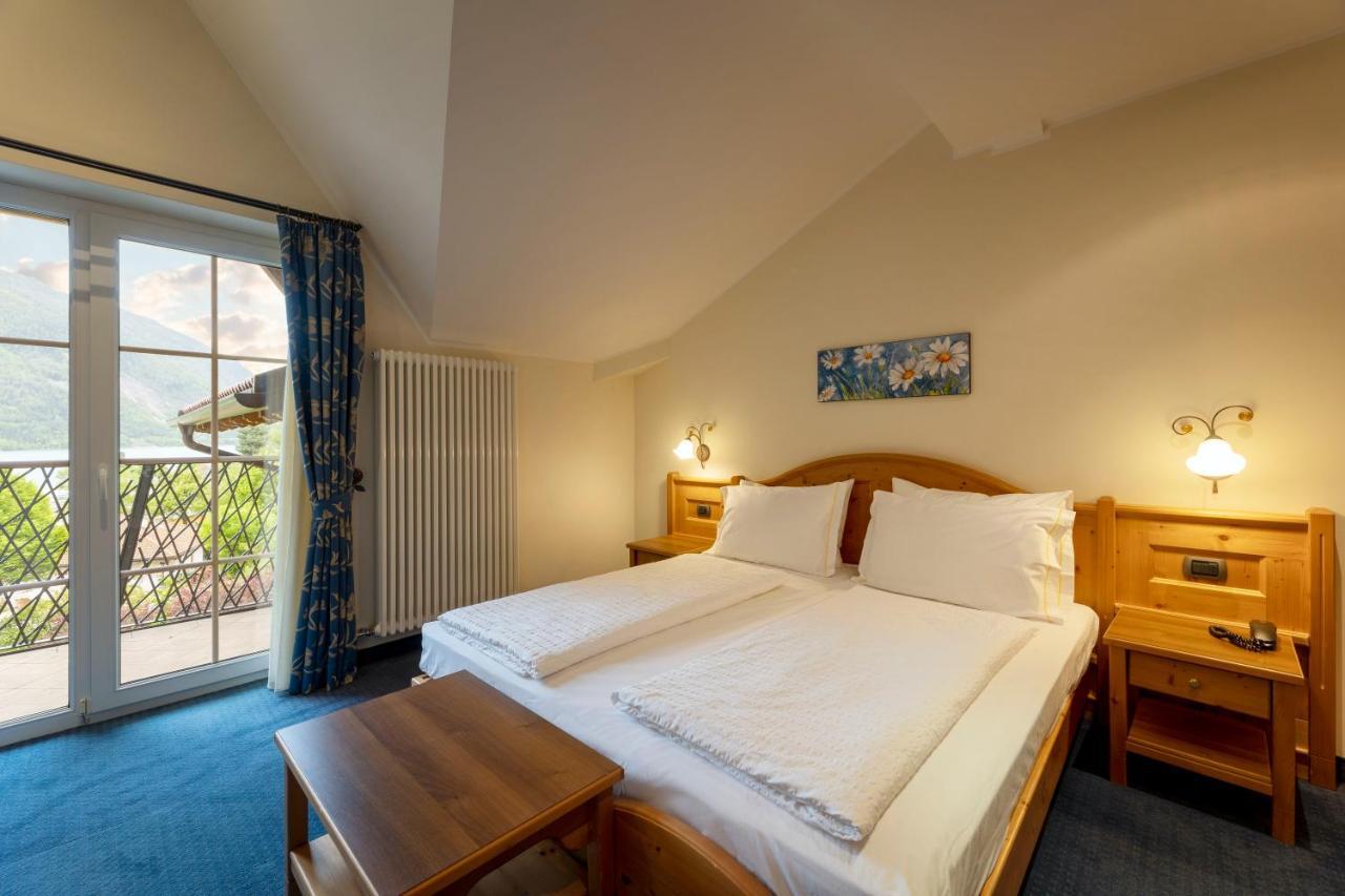 Hotel Lido - Slow & Natural Living Molveno Exterior foto